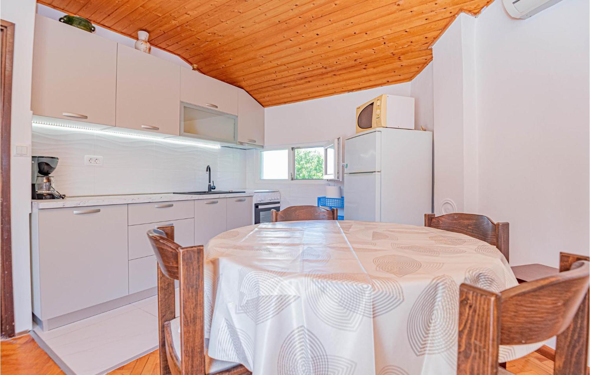 Pet Friendly Apartment In Jadrija With Wifi Exteriör bild